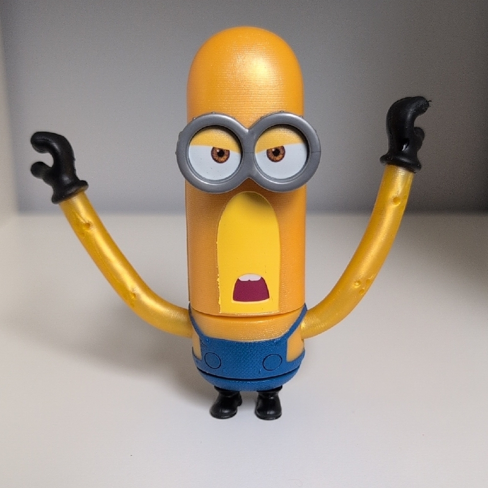 💜2/$20💜 Disposable Me 4 Wild Spinning Mega Minion 4.5" Action Figure